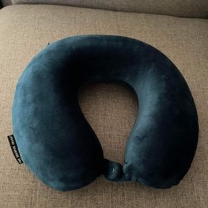 The Sharper Image neck pillow travel pillow